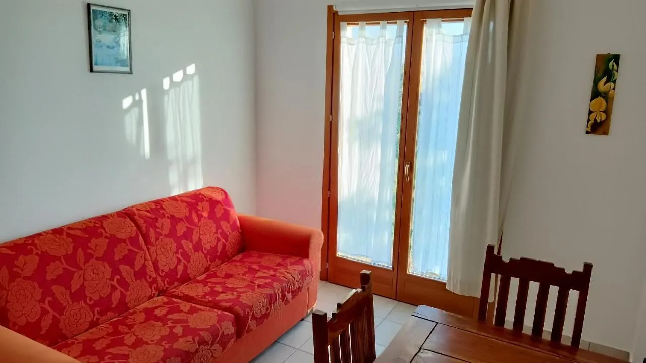 Holiday home Agriturismo I Ciliegi Appartamento Ginestra Montignano Italy